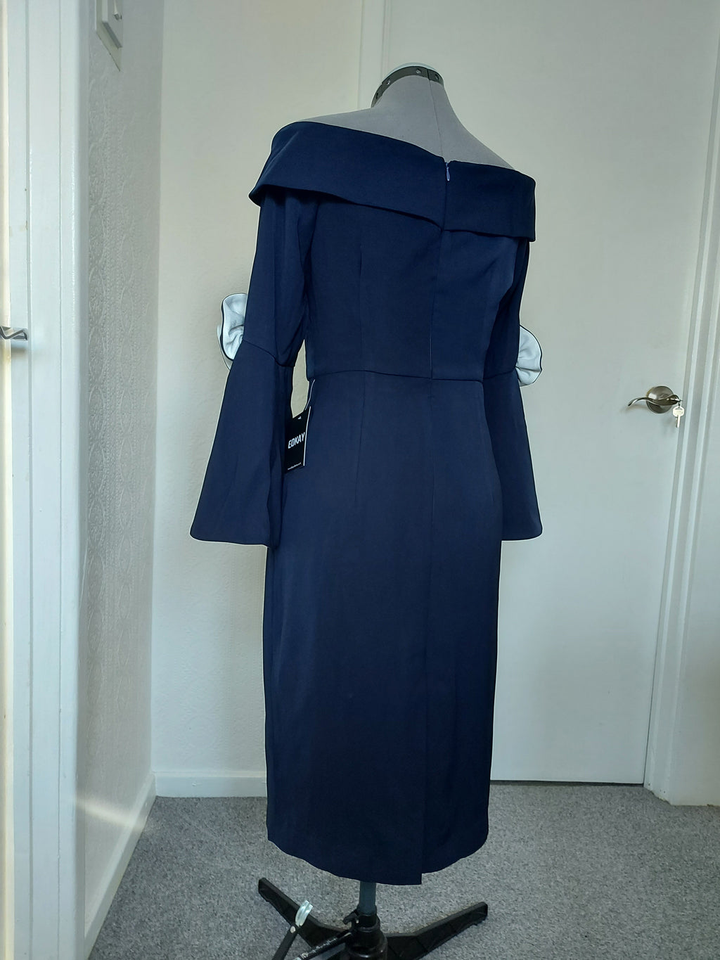 Navy blue contrast trumpet sleeves off-shoulder dress