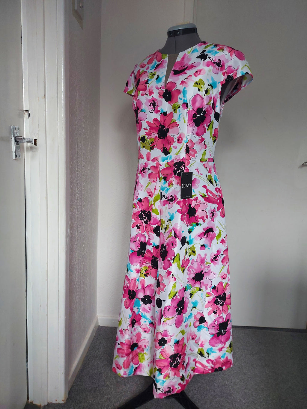 Floral Pink Cape Sleeve A-Line Dress