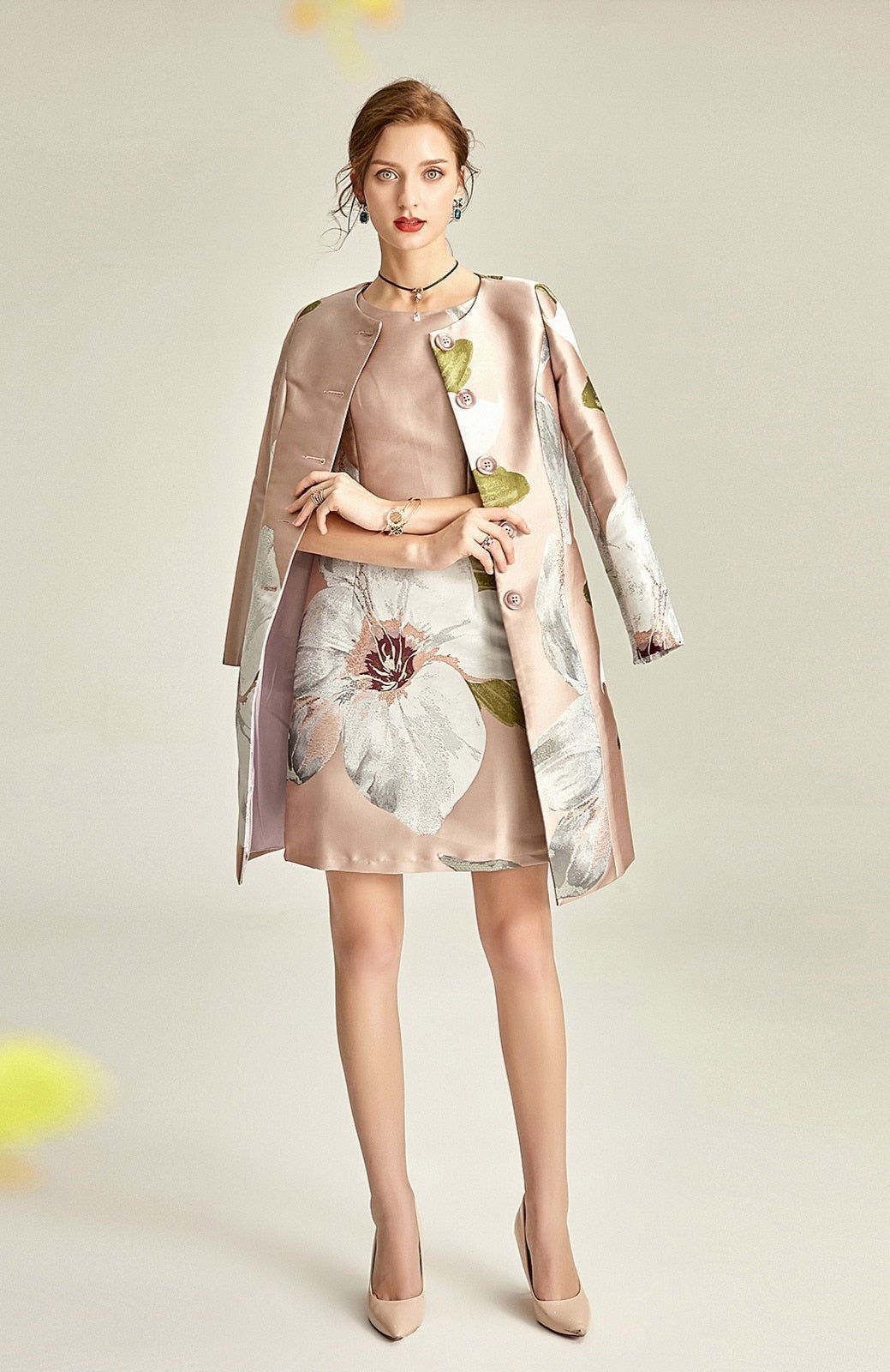 The Dusty Pink Floral Brocade Mum Dress Suit